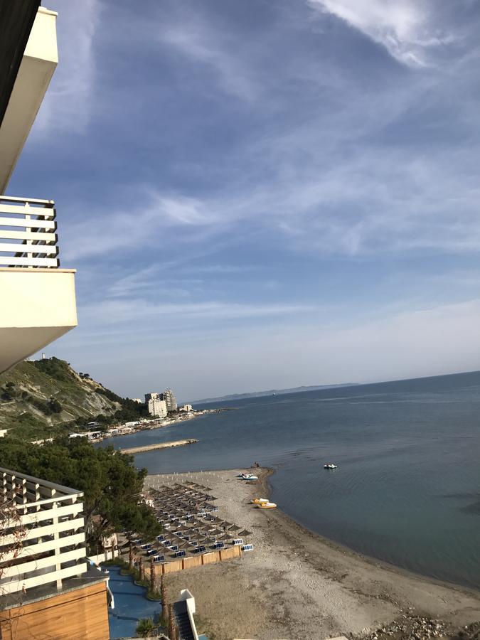 Currila Durres Apartment Bagian luar foto