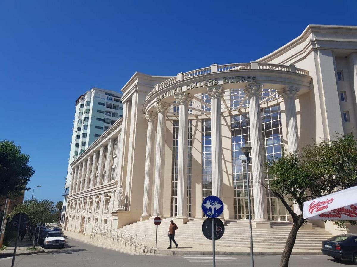 Currila Durres Apartment Bagian luar foto