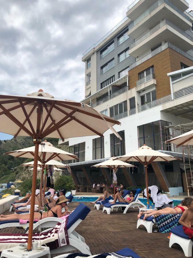Currila Durres Apartment Bagian luar foto